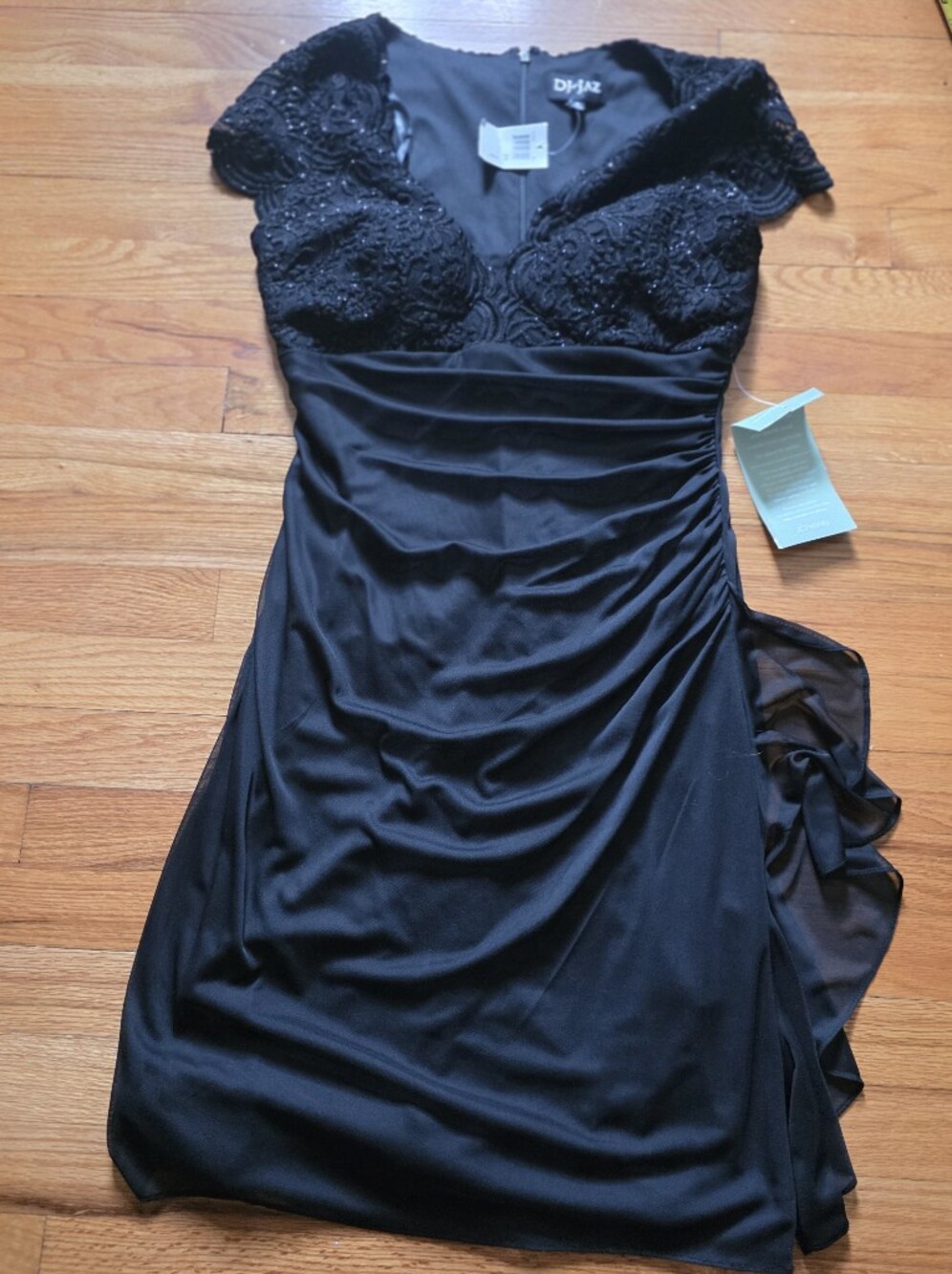 DJ- Jaz Black Lace Bodice Dress Sz 10 floral lace embroidery Off Shoulder